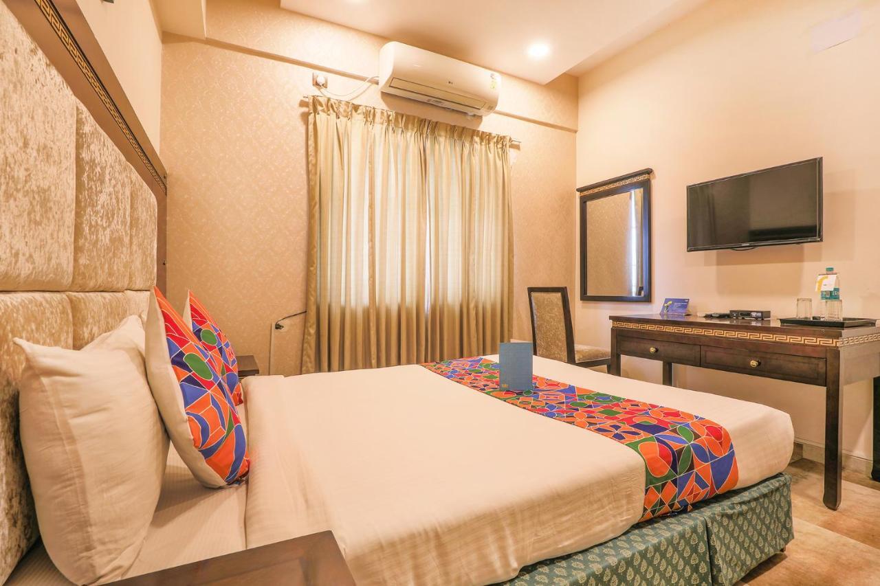 Fabhotel Frazer Suites - Nr Bangalore Cantt Railway Station Екстериор снимка